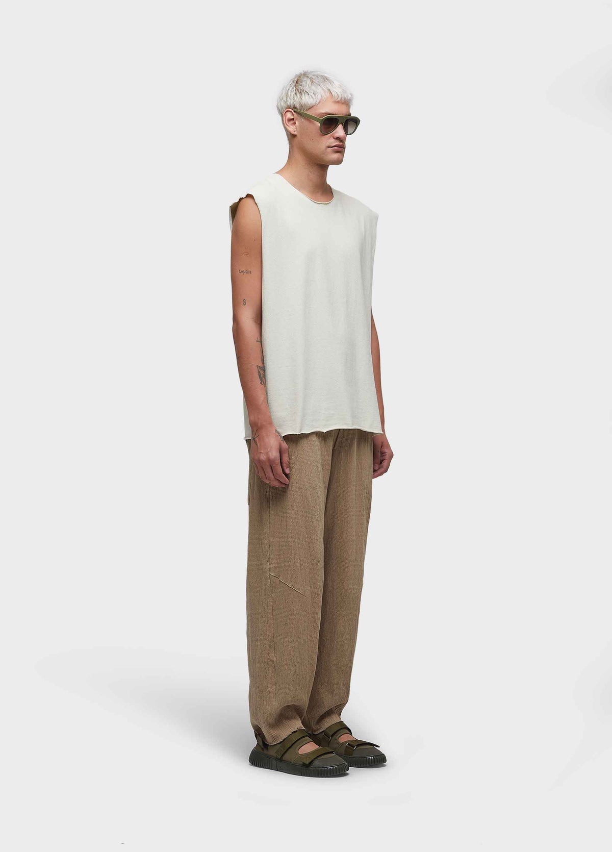 T-SHIRT SLEEVELESS YOGUE MC