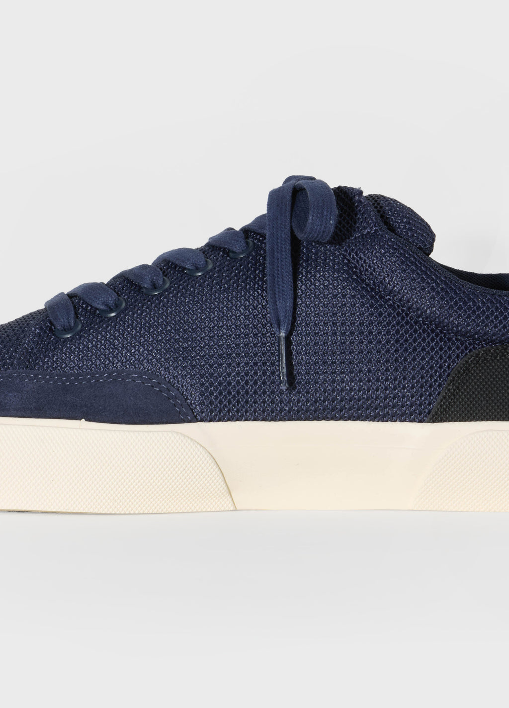 TÊNIS LIGHT LACES M