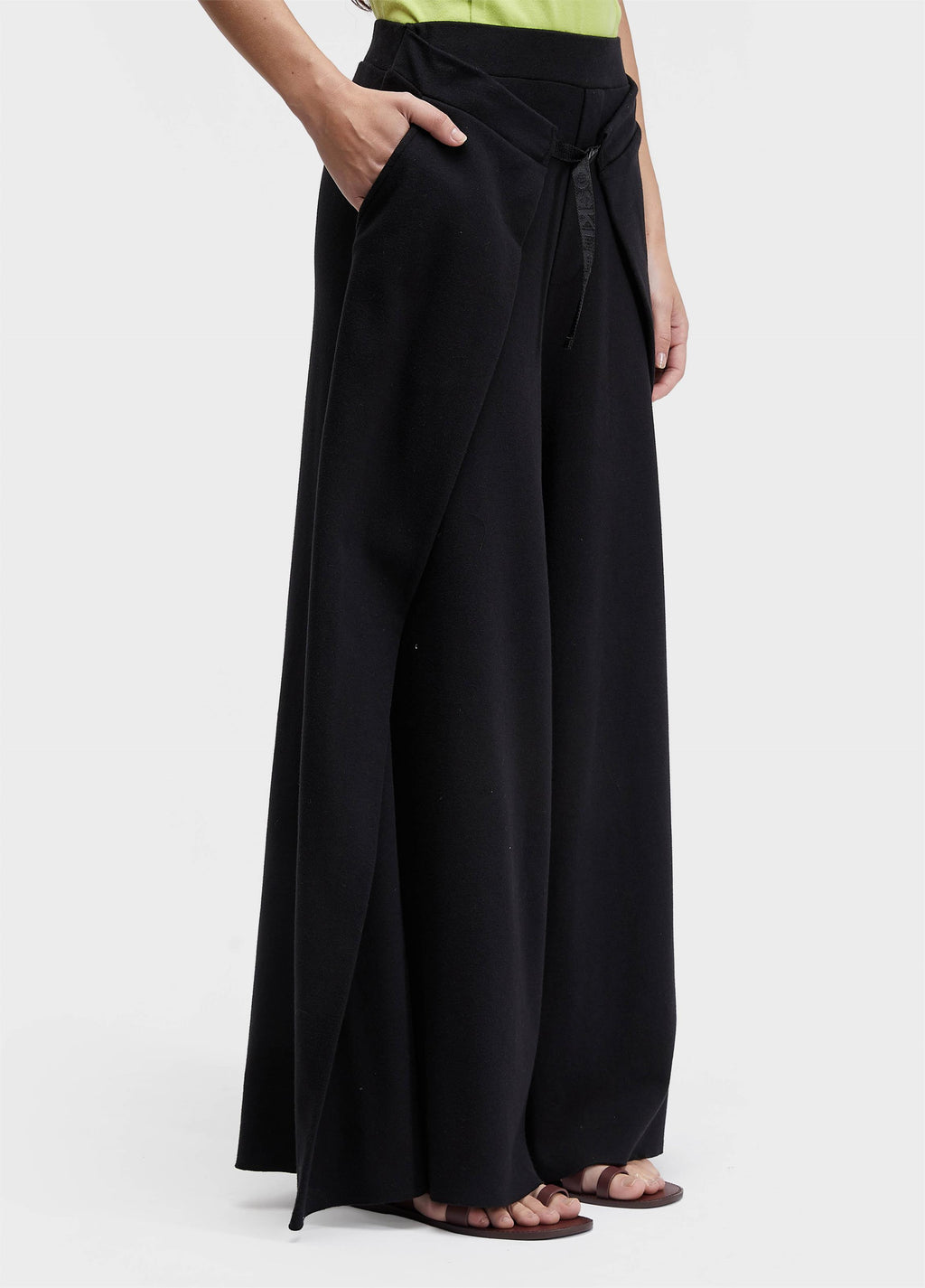 Calça Transpasse Over Preto – Osklen – foto 3