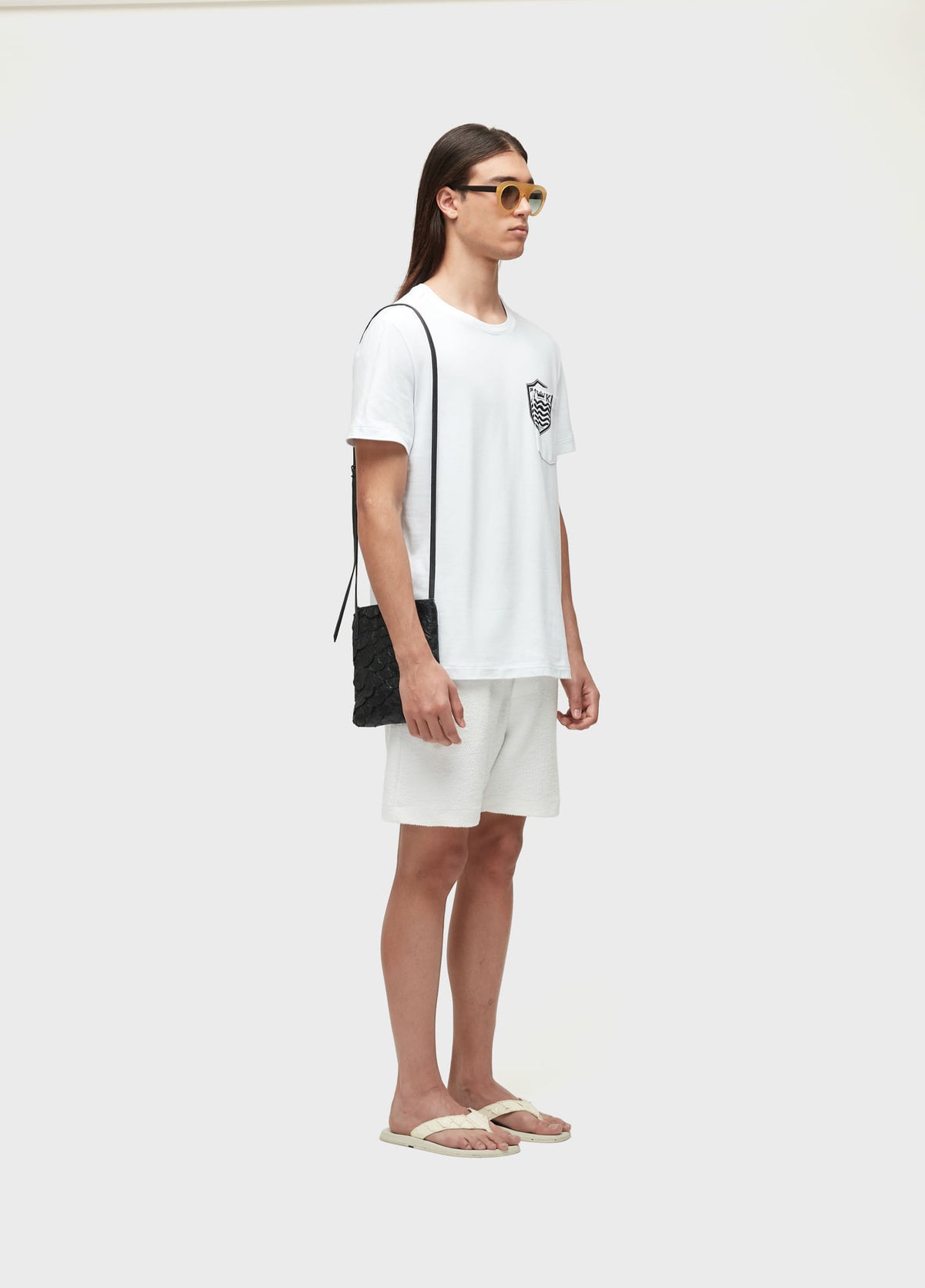 T-SHIRT BOLSO BRASÃO MC