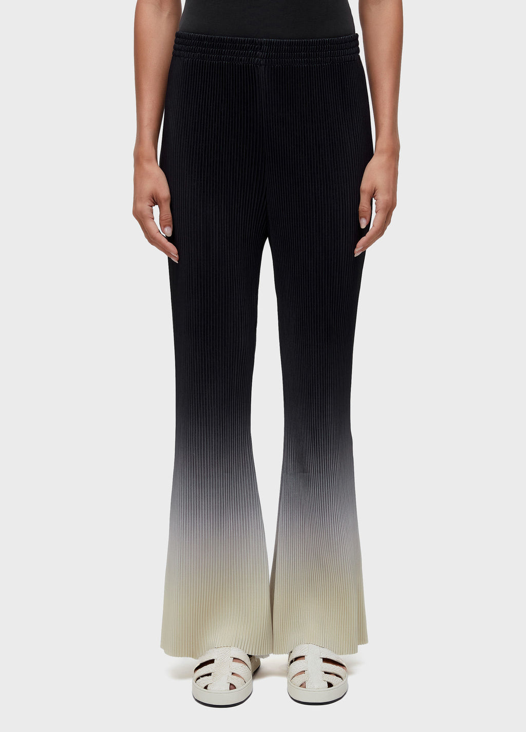 CALÇA FLARE PLISSÊ DEGRADÊ