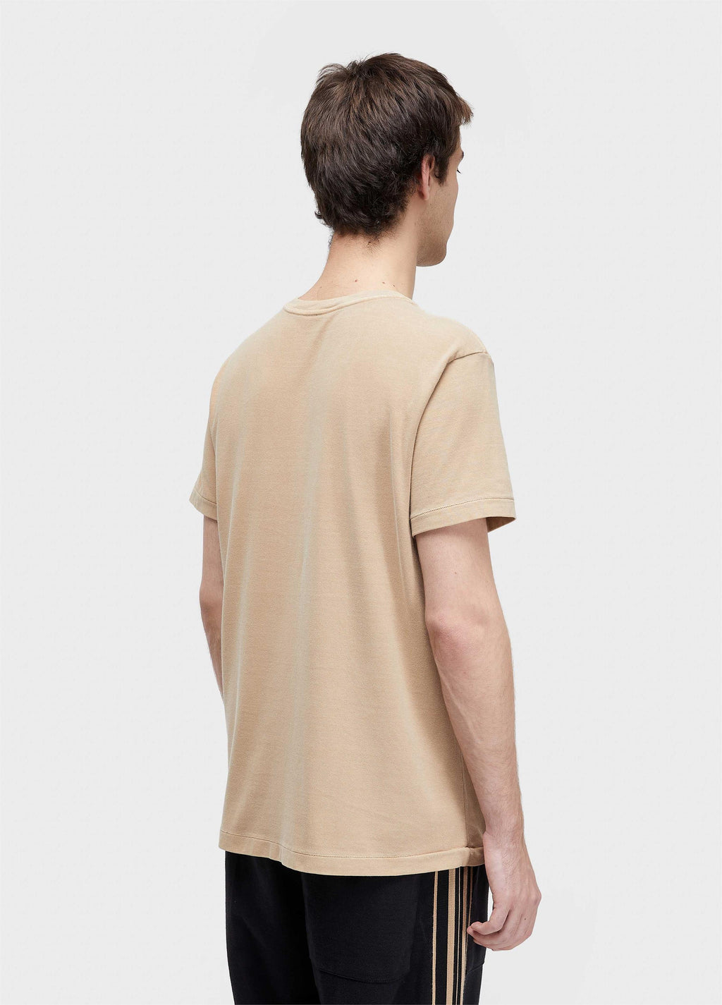 T-Shirt Bolso Brasão MC Caqui – Osklen – foto 4