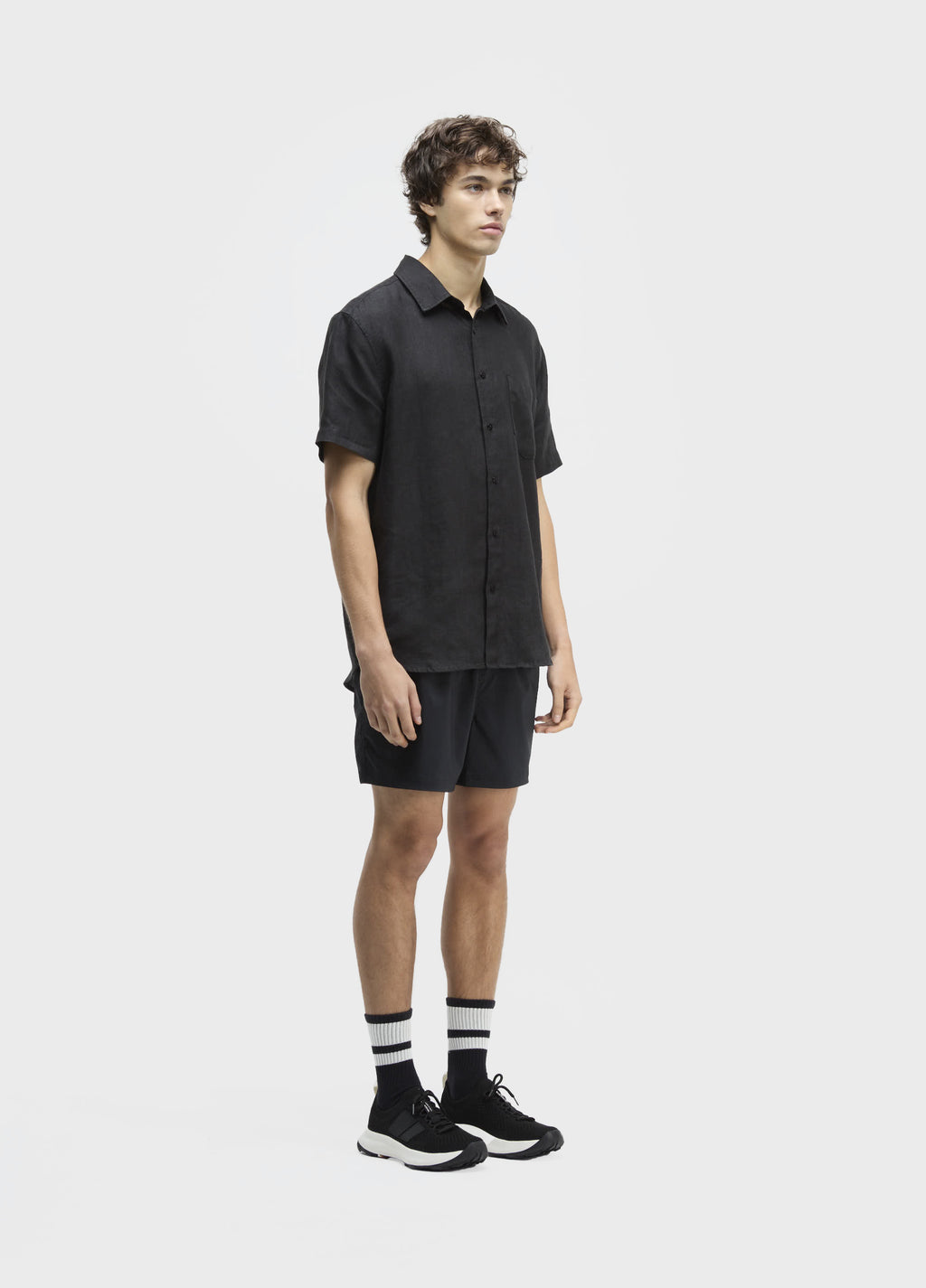 Camisa Classic Linen MC Preto – Osklen – foto 2