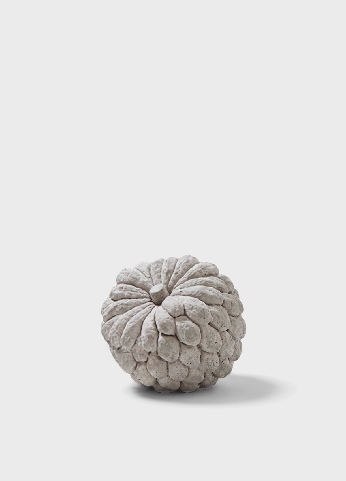 Escultura Fruta Pinha Cinza – Iludi Design – foto 1