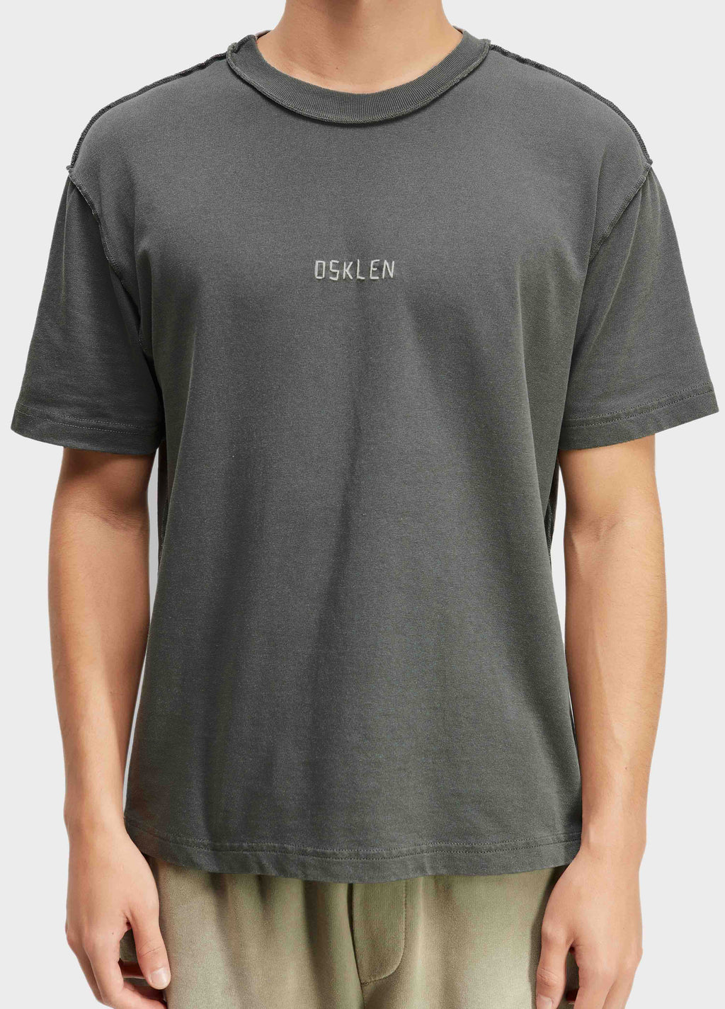 T-Shirt Avesso Osklen Bordado MC Preto – foto 3
