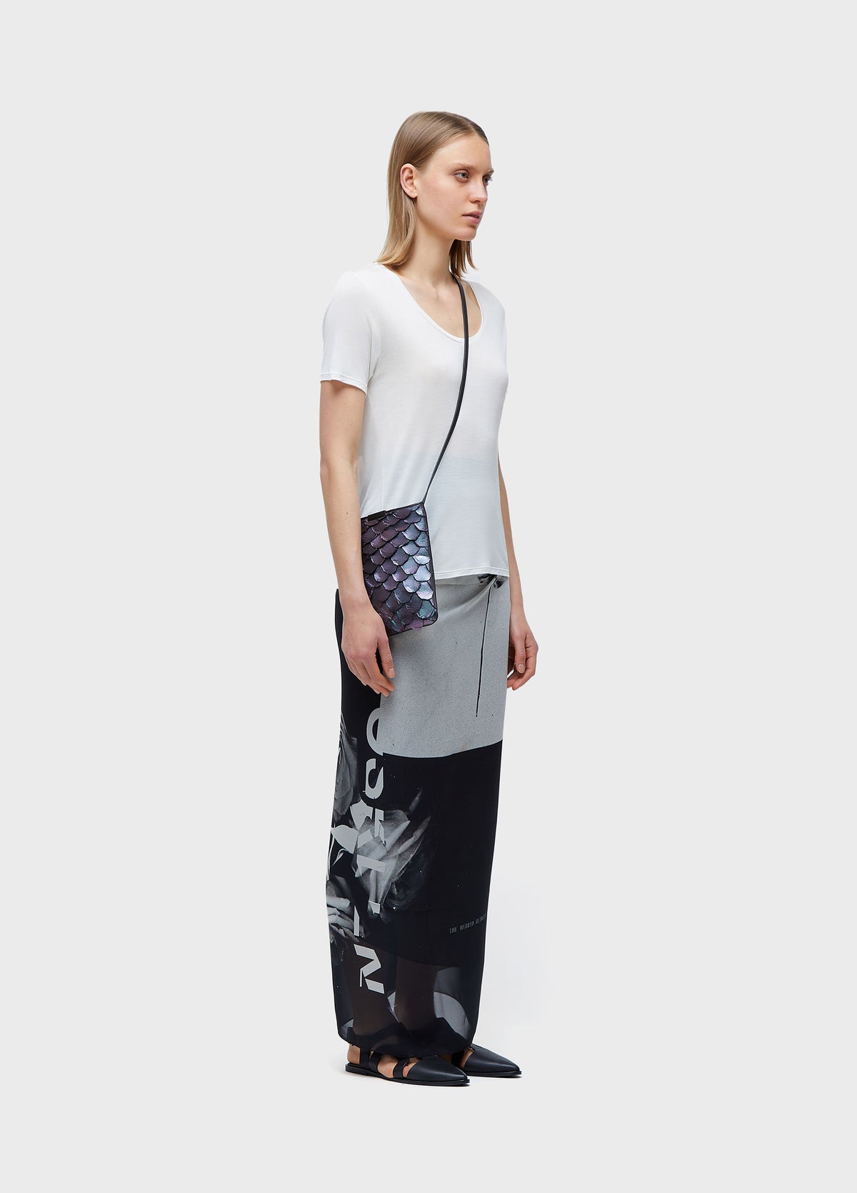 T-SHIRT DECOTE LIGHT