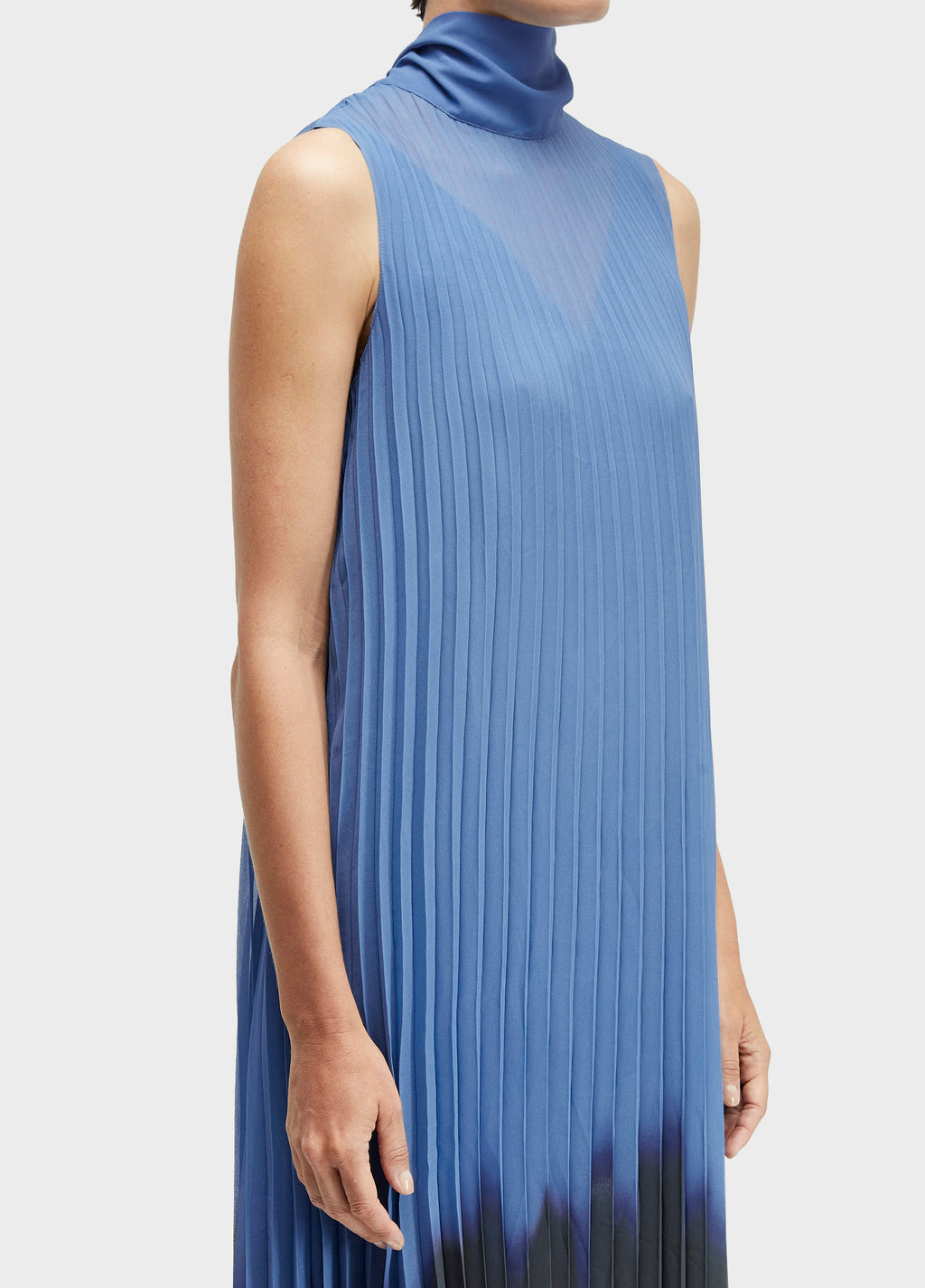 Vestido Gola Plissado Blurred Blue Azul/Azul Escuro – Osklen – foto 3