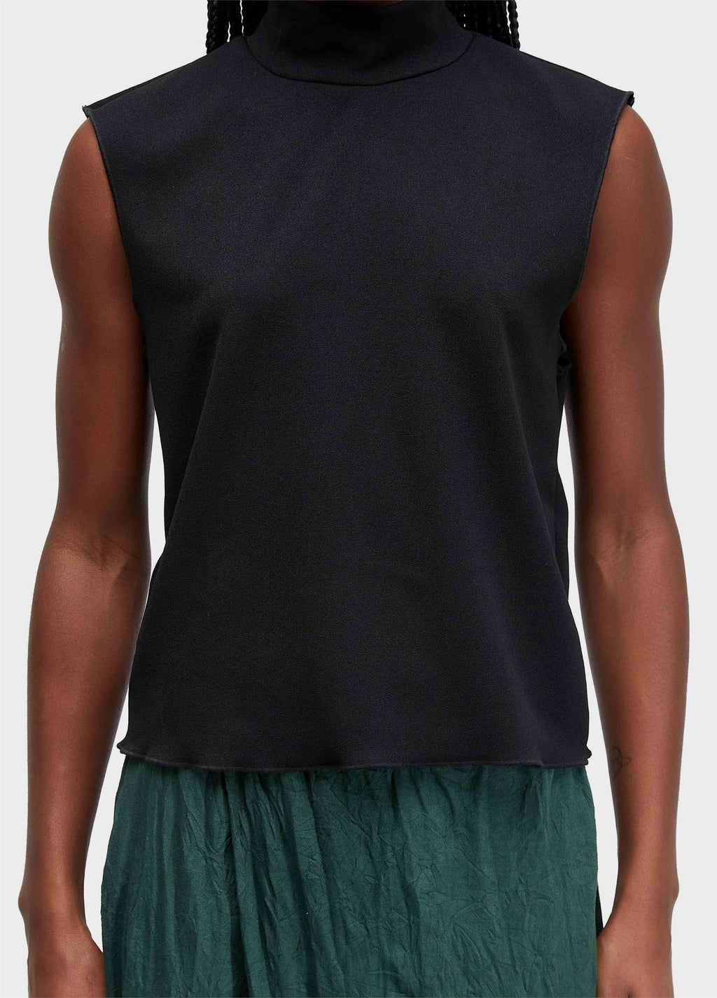 Top Cropped Gola Alta Textura Preto – Osklen – foto 3