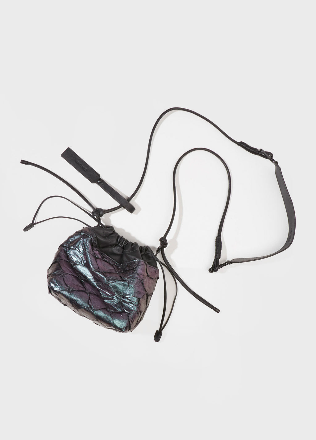 Bolsa Pirarucu Taira Furtacor/Preto – Osklen – foto 3