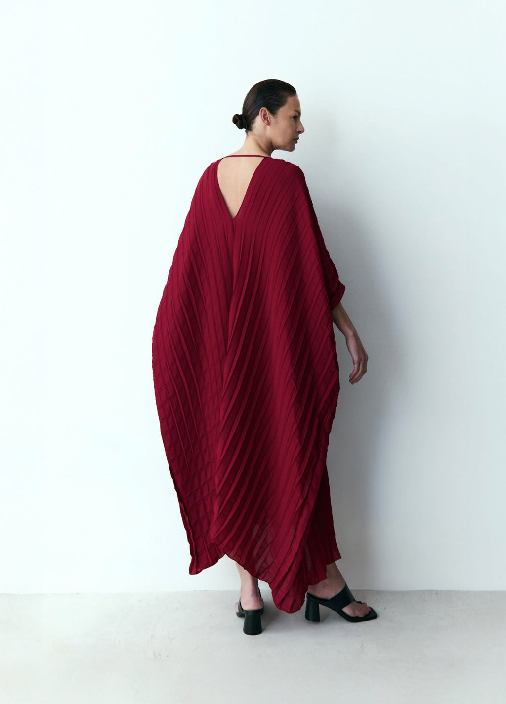 Kaftan Pleats Xadrez Marsala – Marina Bitu – foto 3