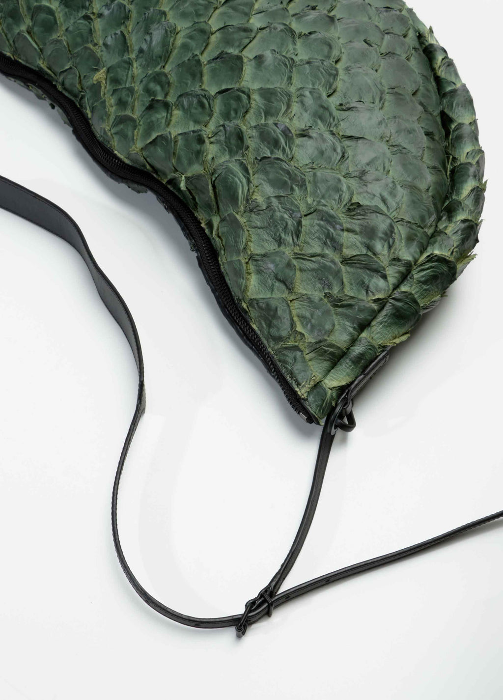 Andiroba Pirarucu Soft Bag Verde Palmeira/Preto – Osklen – foto 4