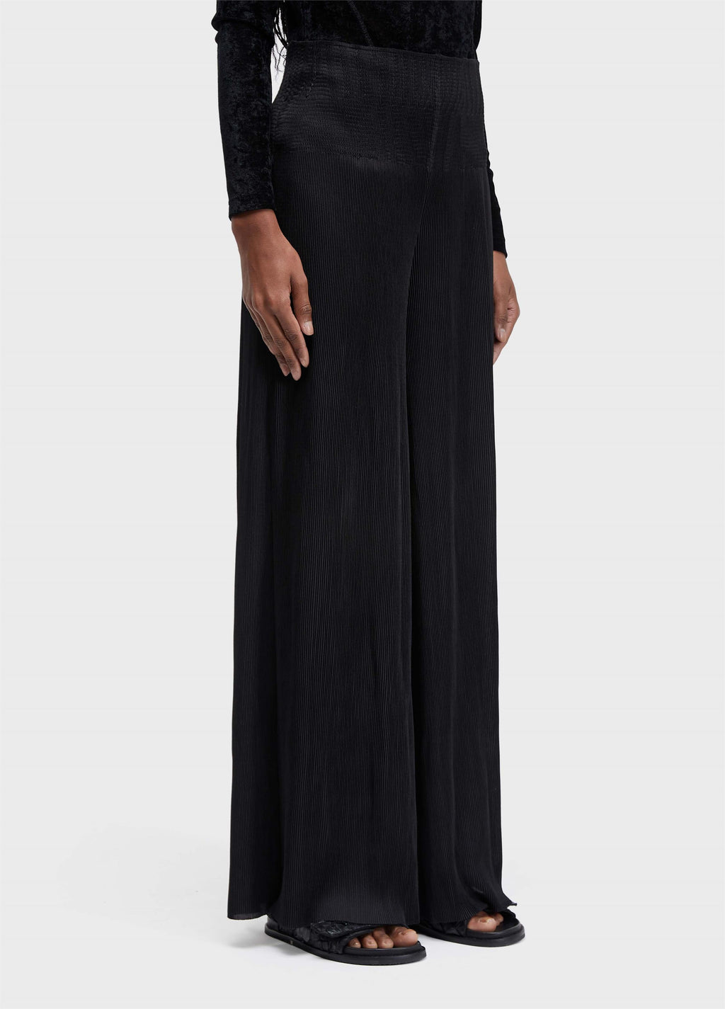 Calça Pantalona Lastex Plissé Preto – Osklen – foto 3