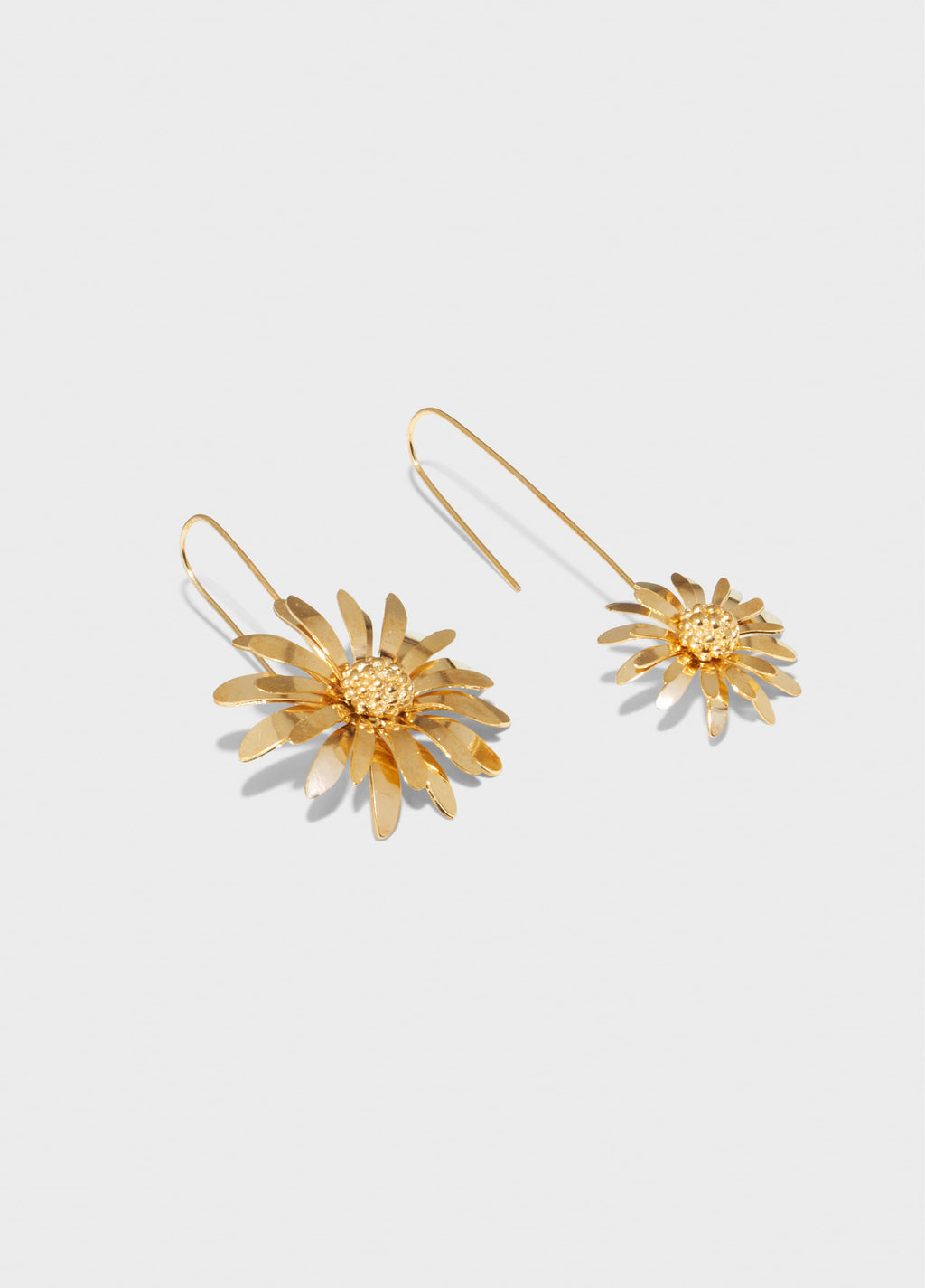 Brinco Daisy Metal Dourado – Osklen – foto 1