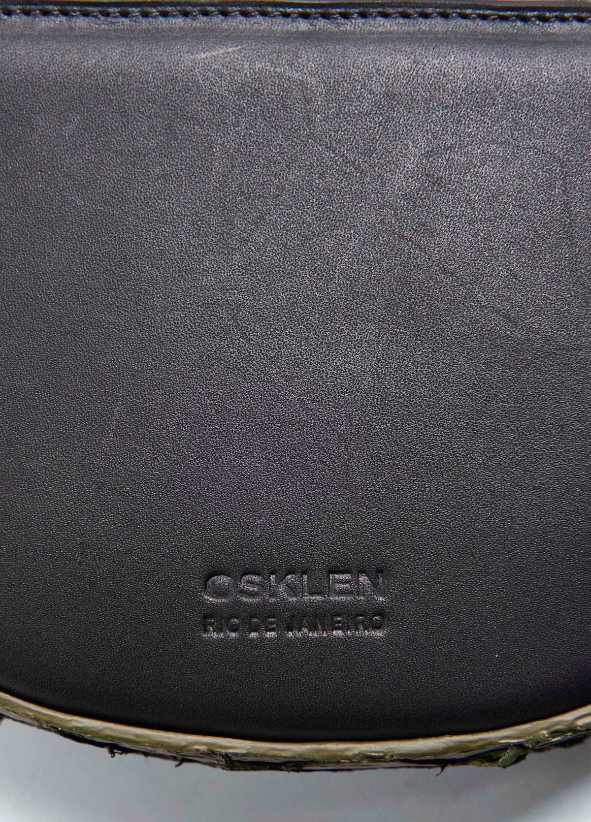BOLSA POCHETE PIRARUCU MOON