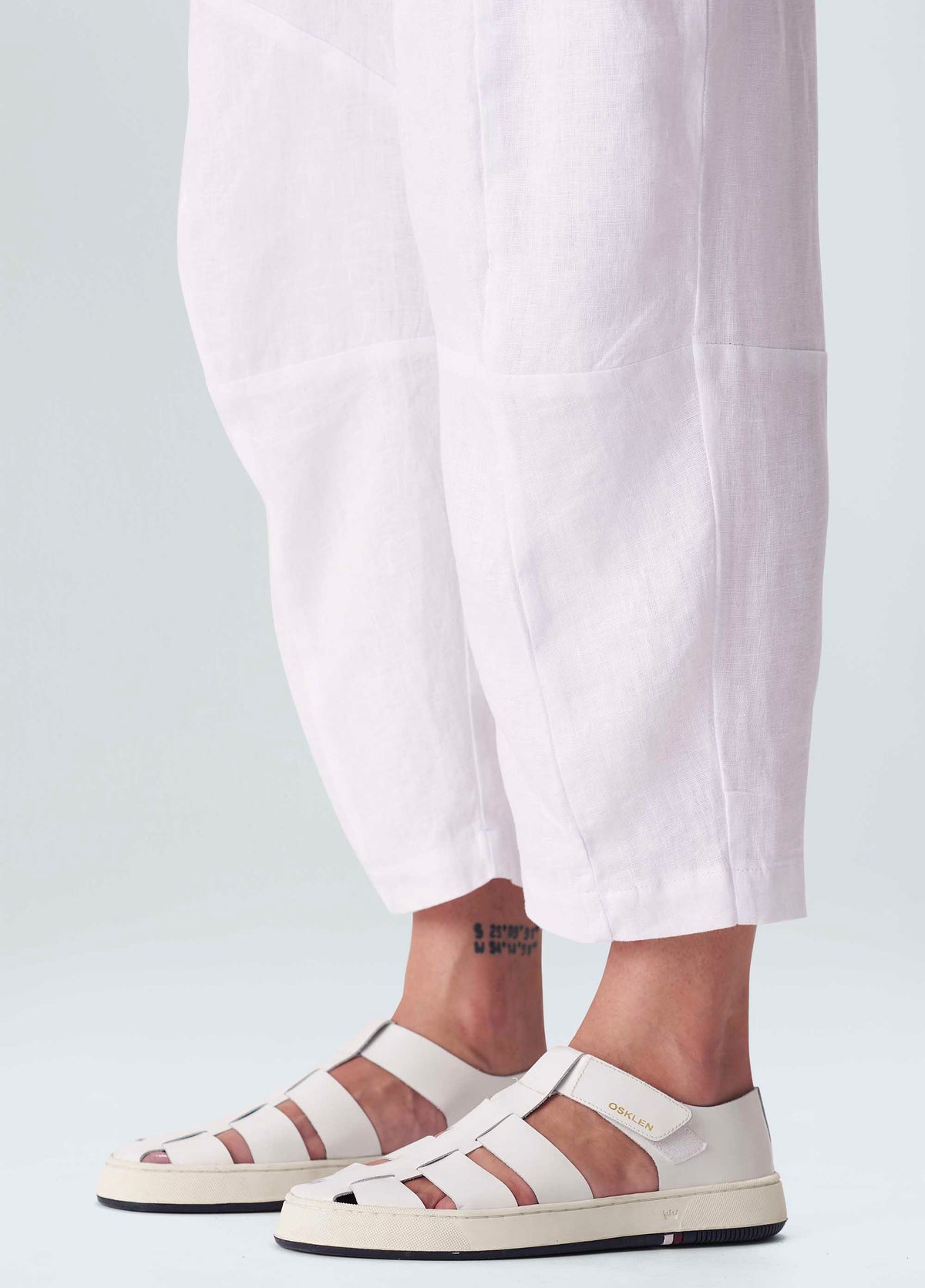 CALÇA RECORTES SUIT