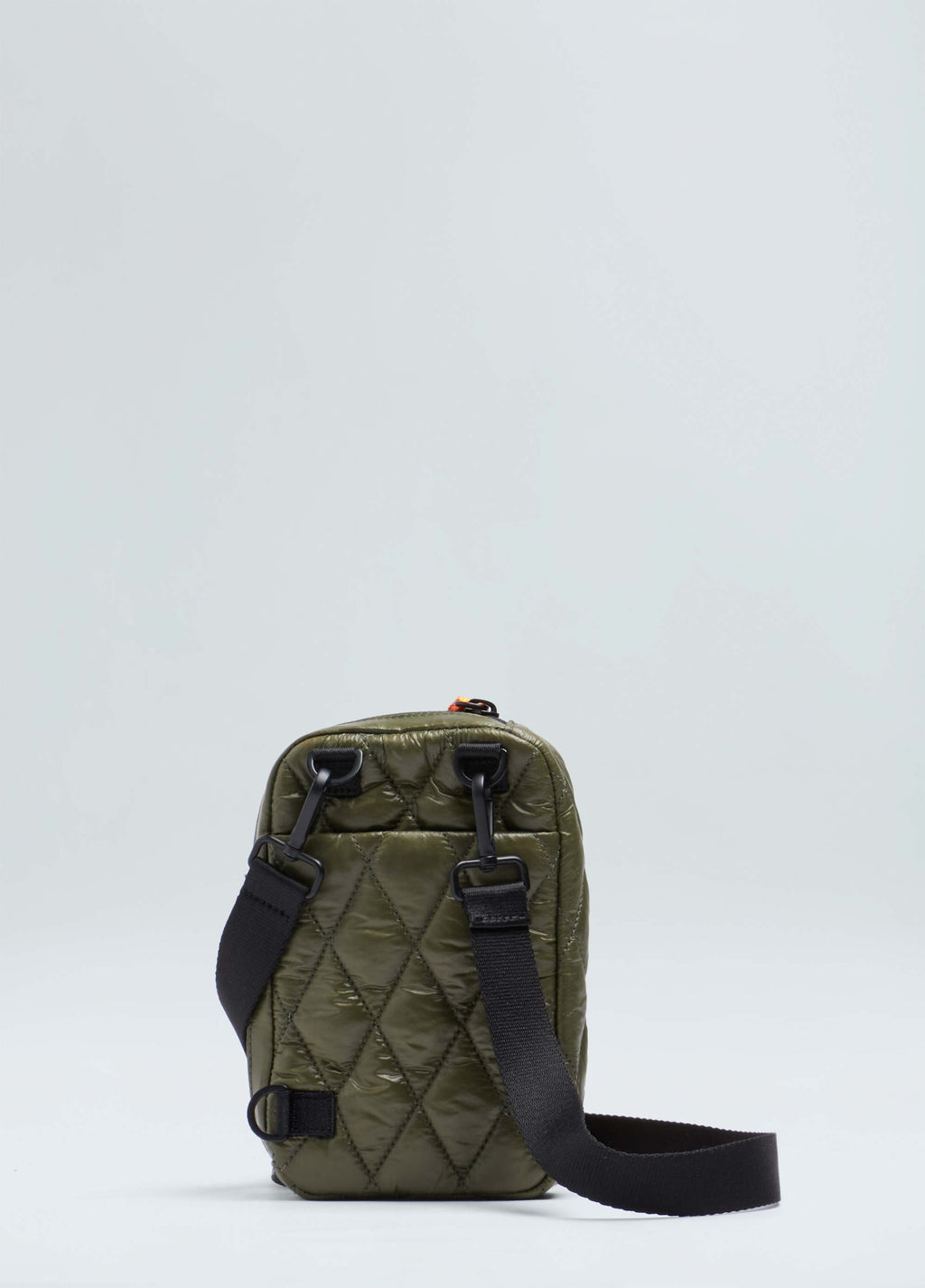 BOLSA PORTA CELULAR MATELASSÊ