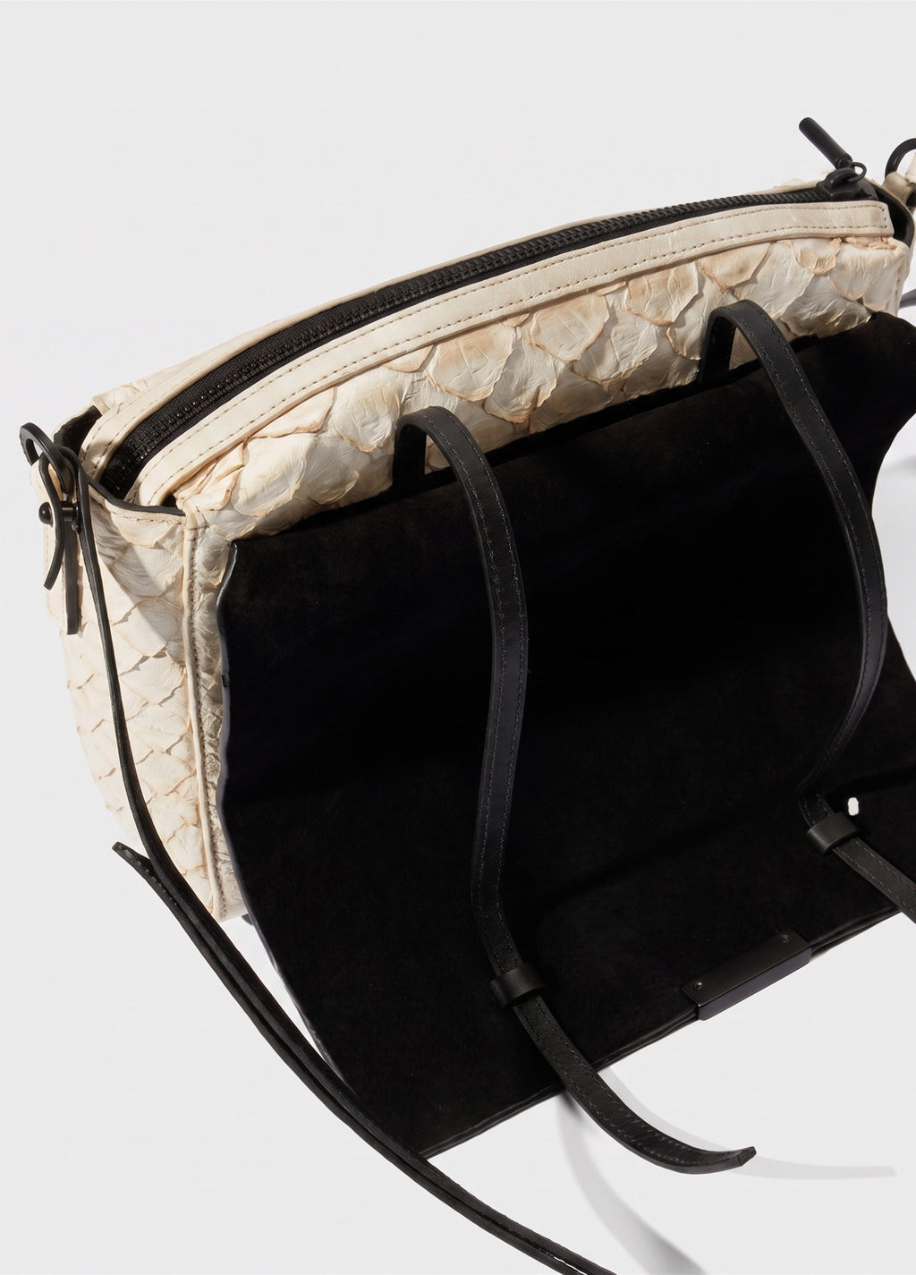 PIRARUCU FLAP SHOULDER BAG