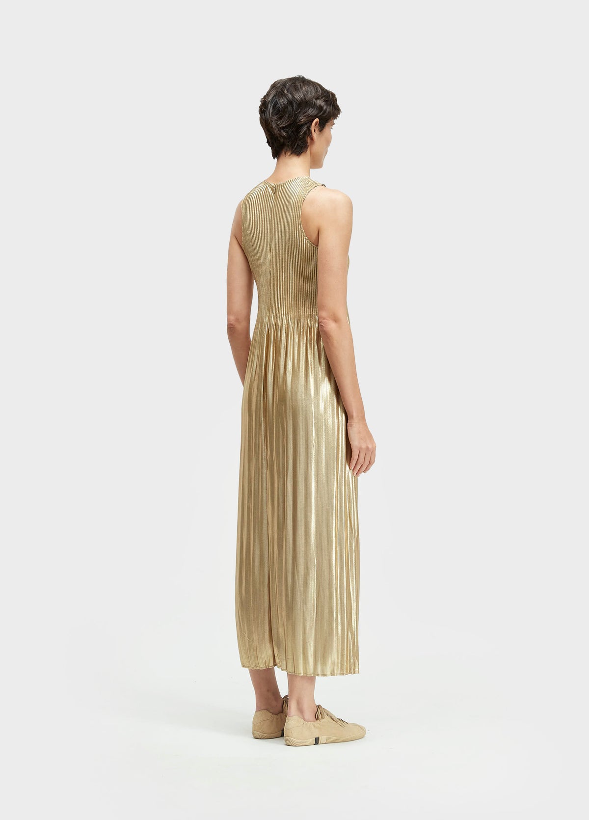 VESTIDO ACINTURADO SLEEVELESS PLISSADO