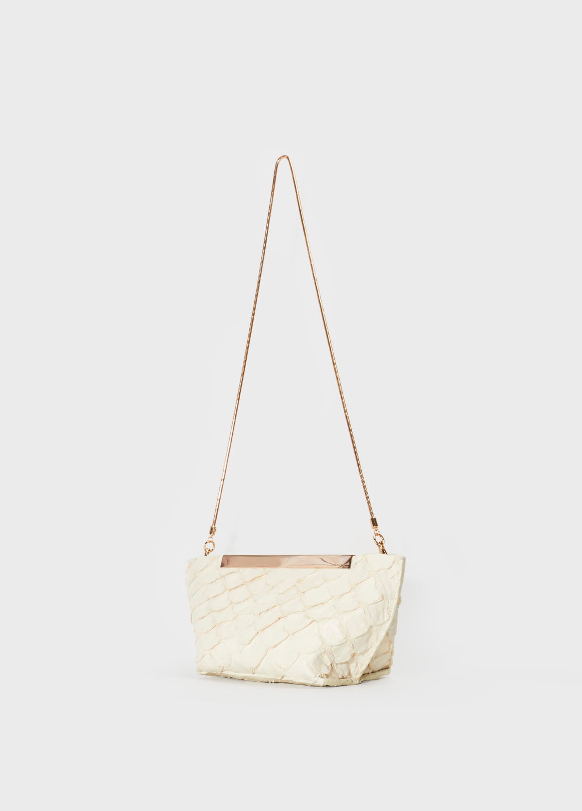 Clutch Pirarucu Ité Off-White/Dourado – Osklen – foto 6