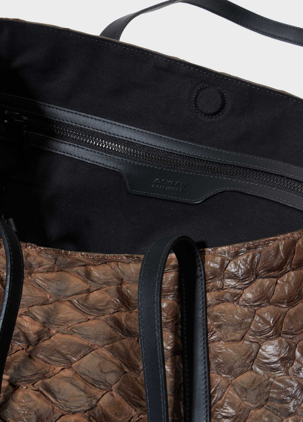 Bolsa Pirarucu Yvi Desert Preto – Osklen – foto 5
