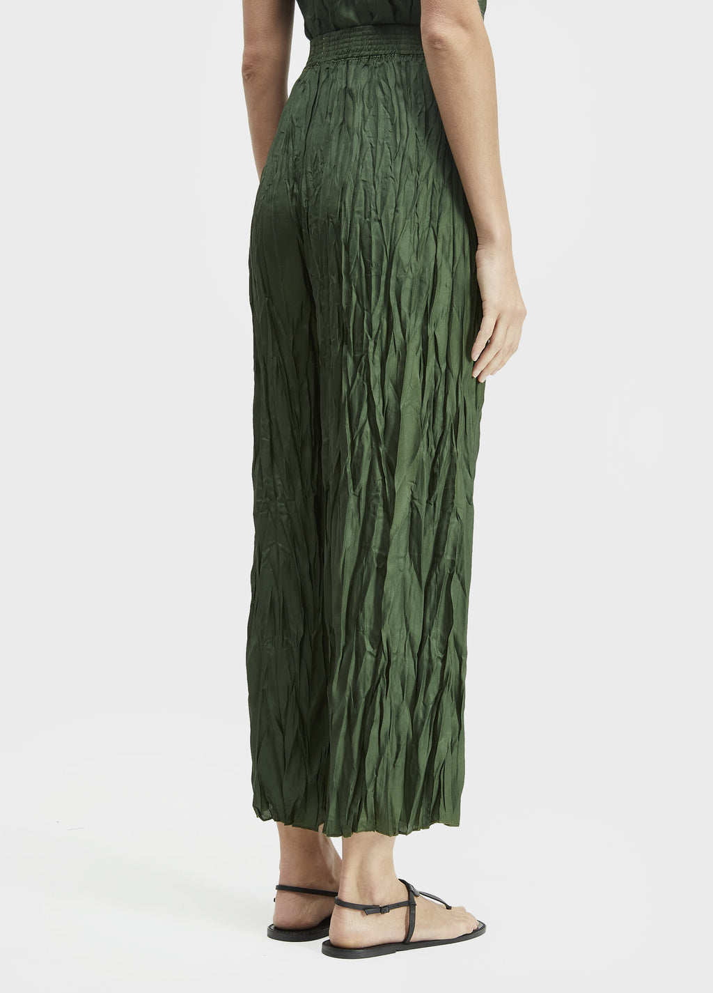 Calça Reta Wrinkled Satin Double Face Verde Musgo/Lima – Osklen – foto 5