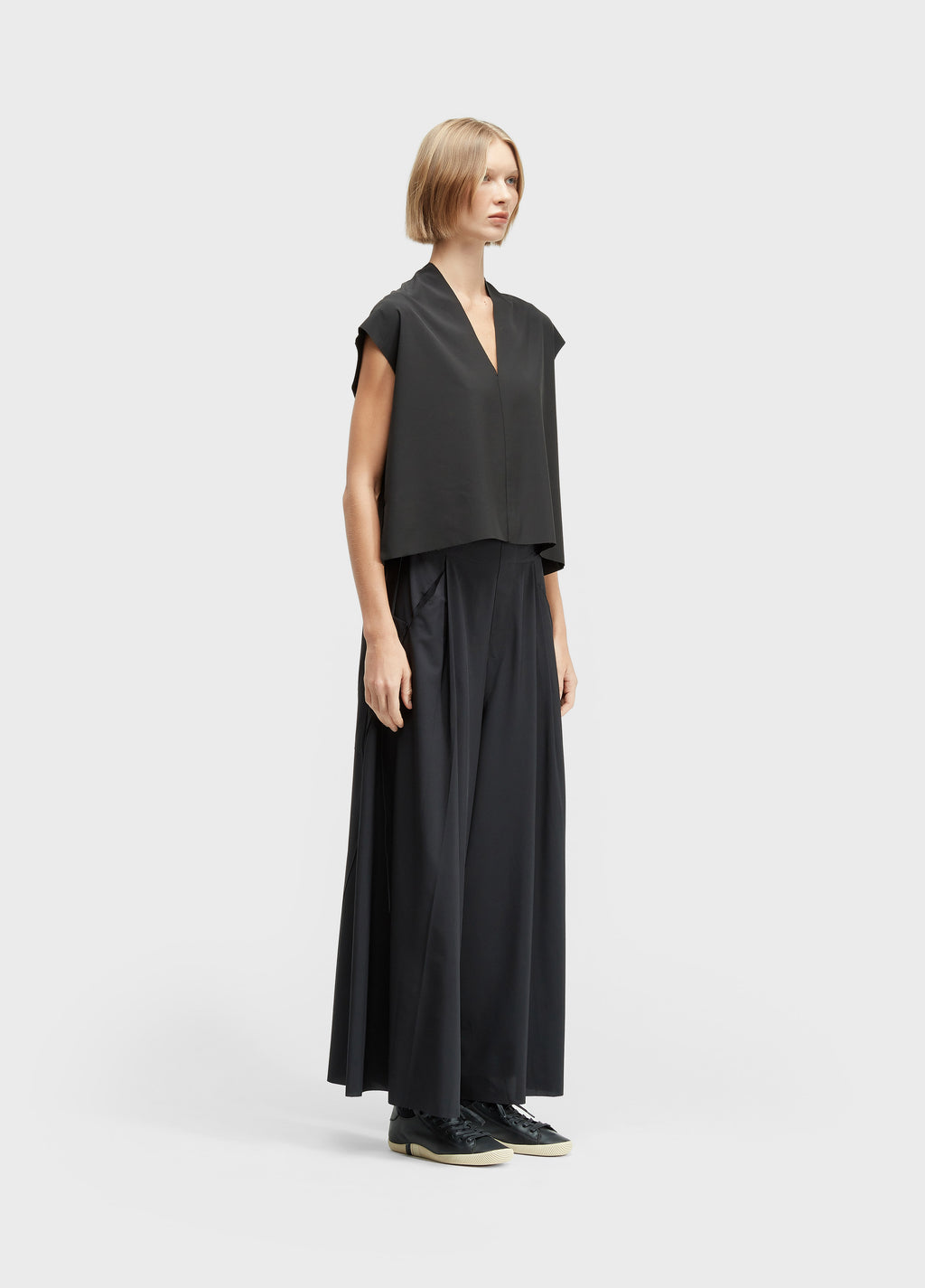 Blusa Sleeveless V Superlight Preto – Osklen – foto 5