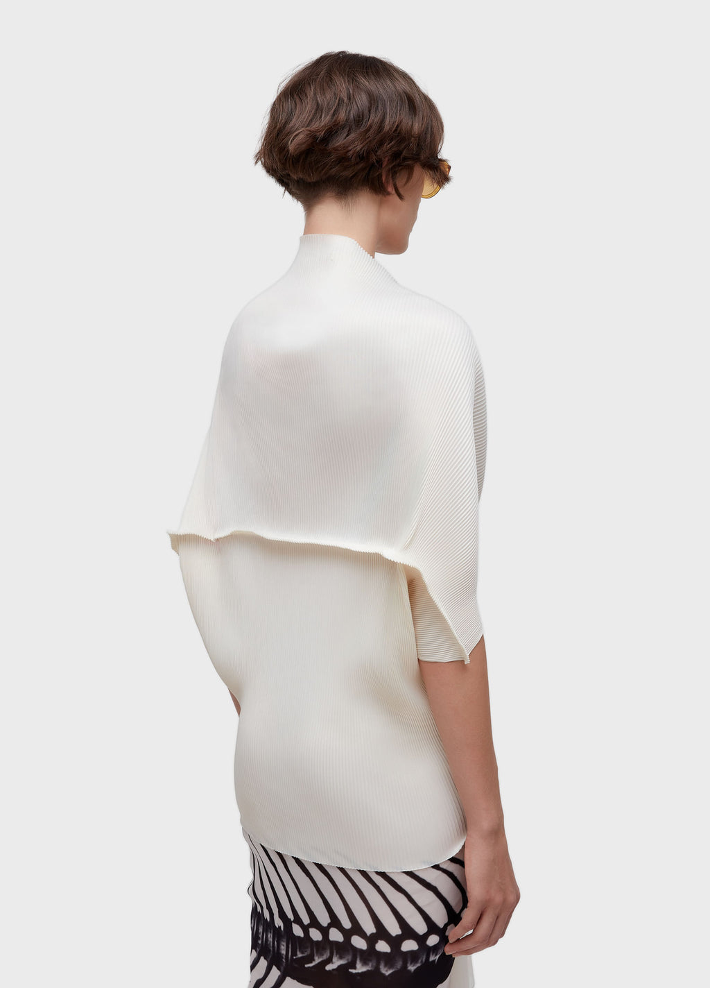 Poncho Plissé Off-White – Osklen – foto 4