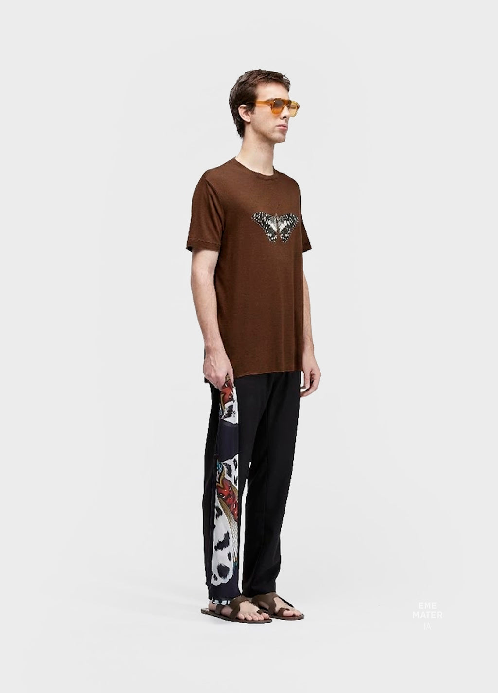 T-Shirt Light Linen Butterfly MC Marrom Onix – Osklen – foto 2