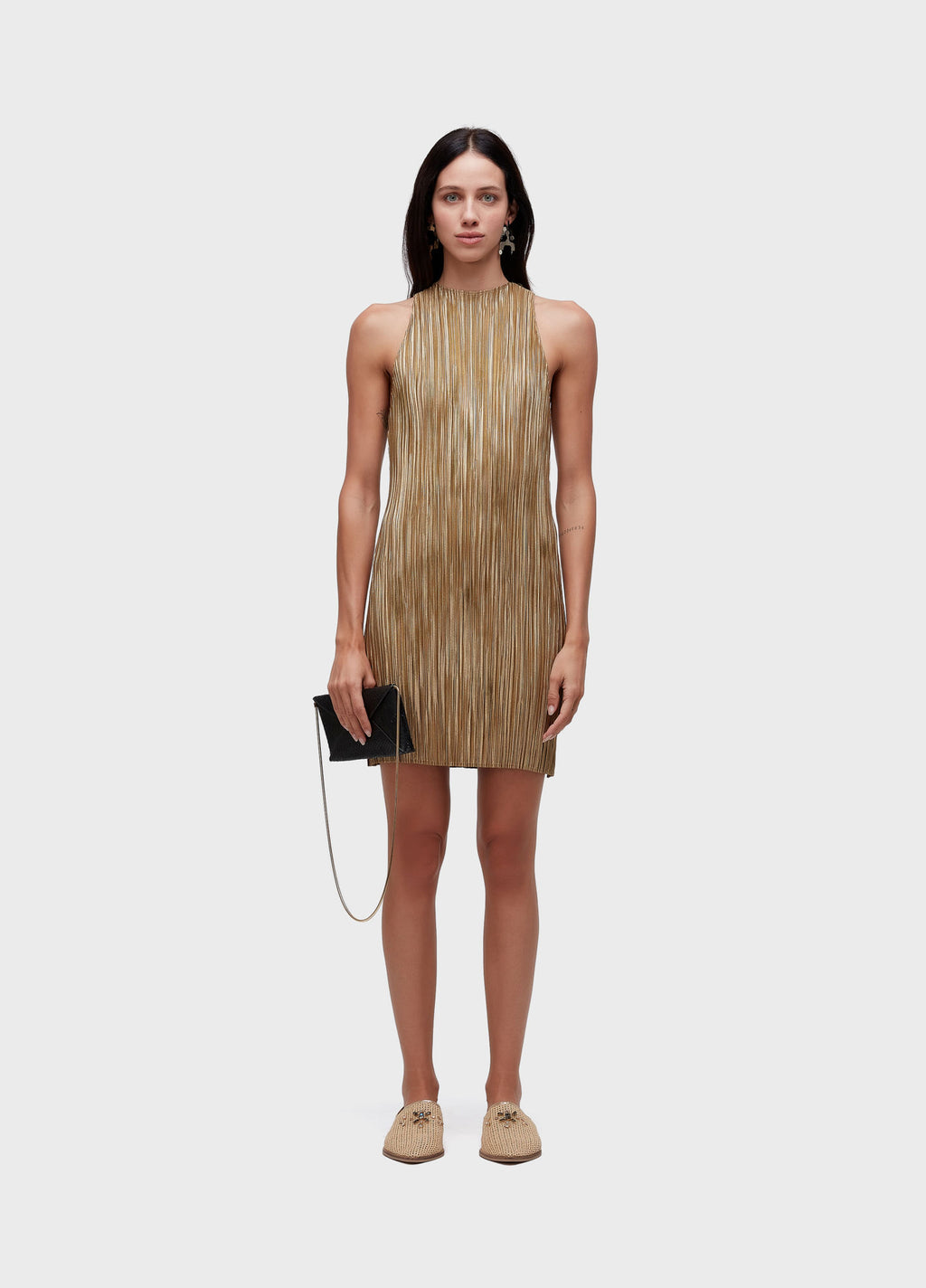 Vestido Raglan Curto Plissado Gold Caqui/Dourado – Osklen – foto 1