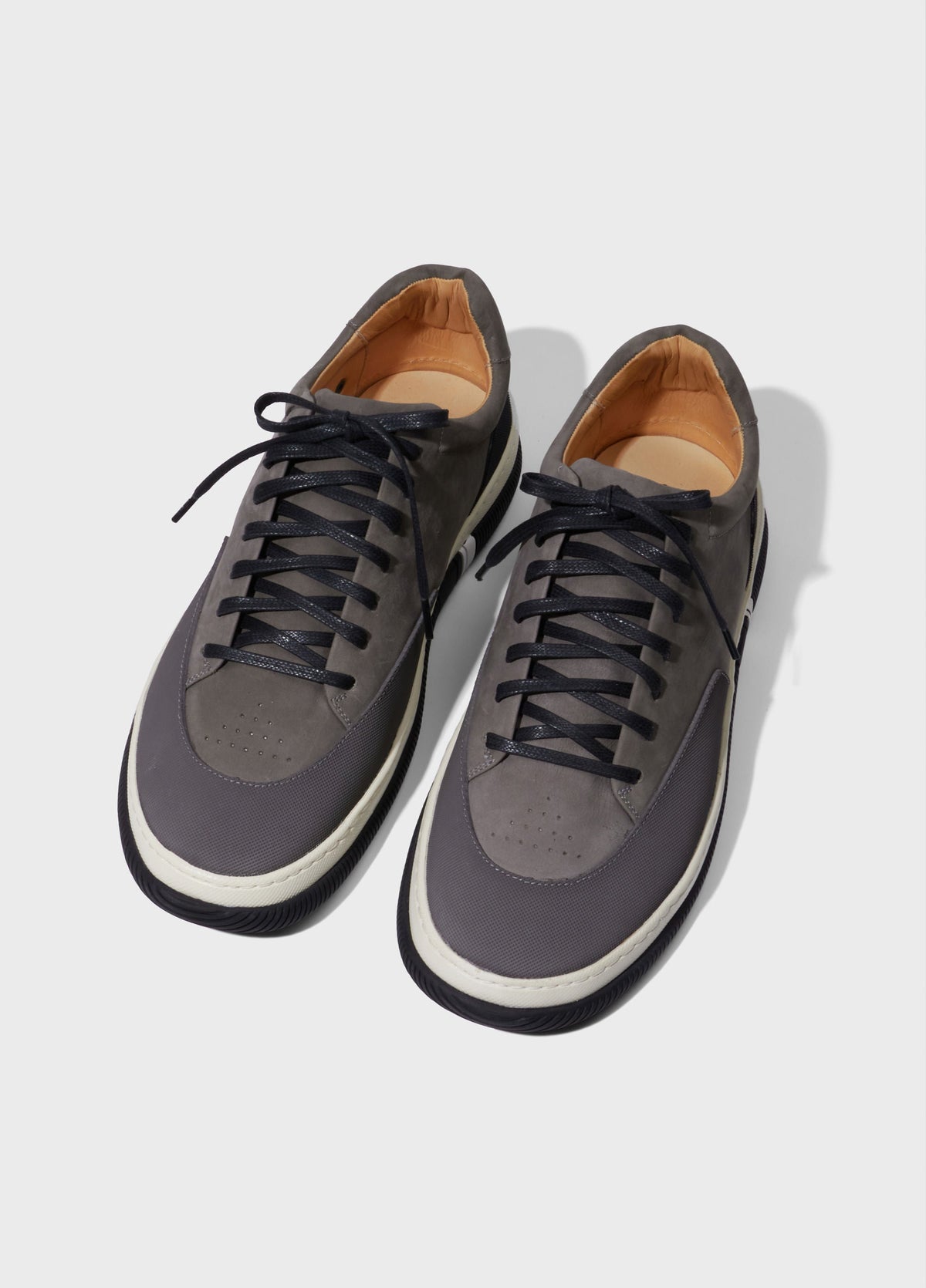 TÊNIS HYBRID LACES OIL M