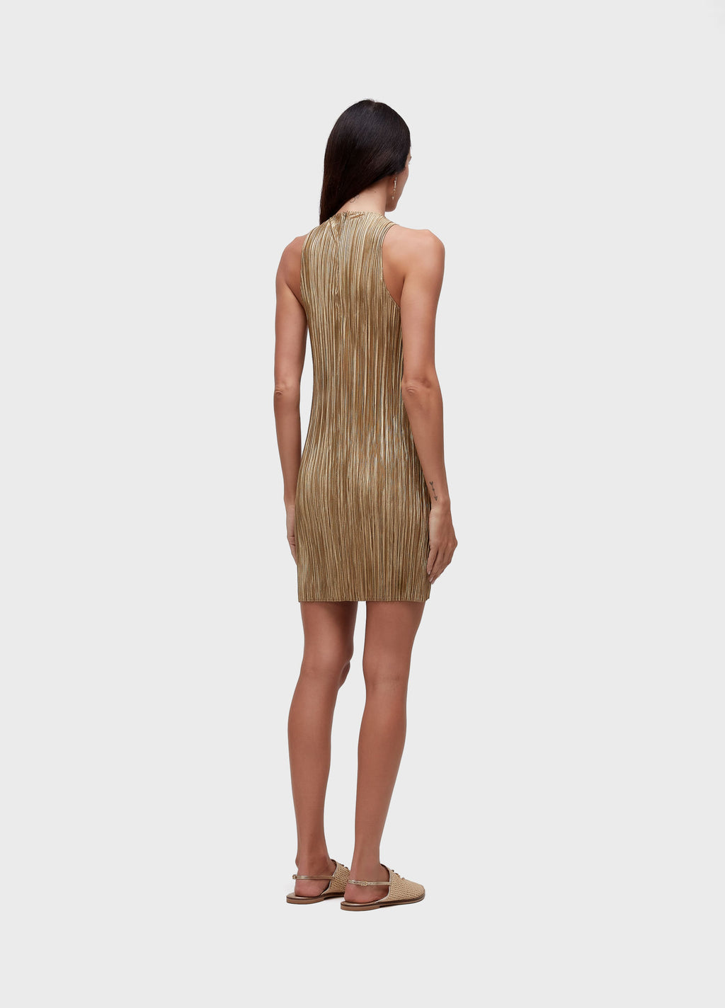 Vestido Raglan Curto Plissado Gold Caqui/Dourado – Osklen – foto 4