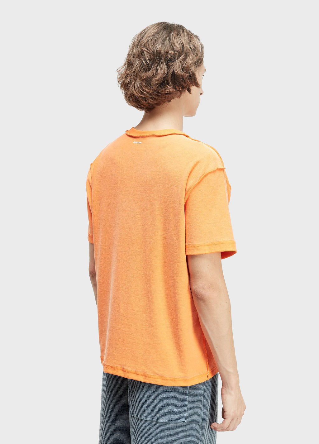 T-SHIRT AVESSO OSKLEN BORDADO MC