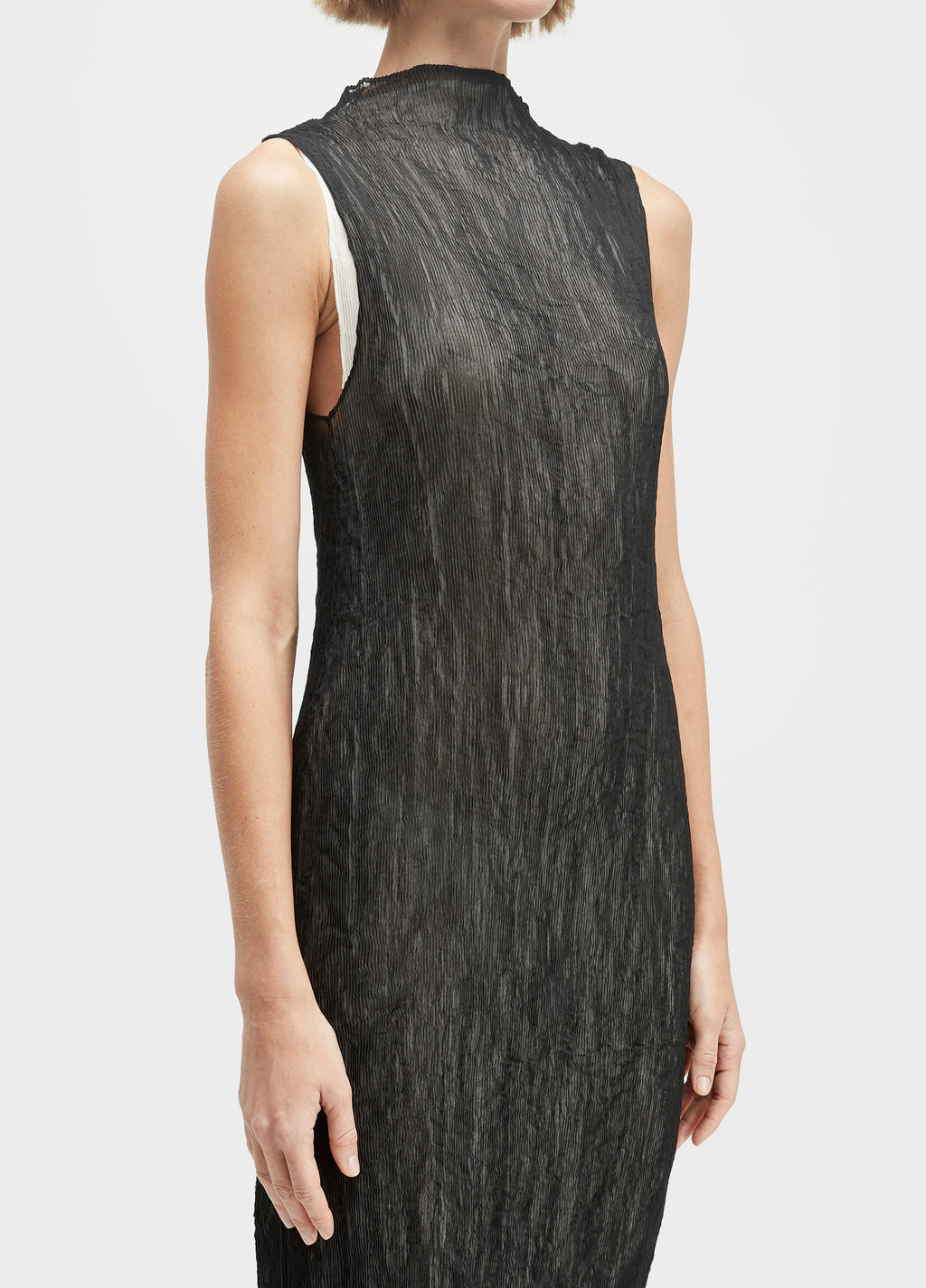 Vestido Sleeveless Plissé Duo Preto/Off-White – Osklen – foto 4