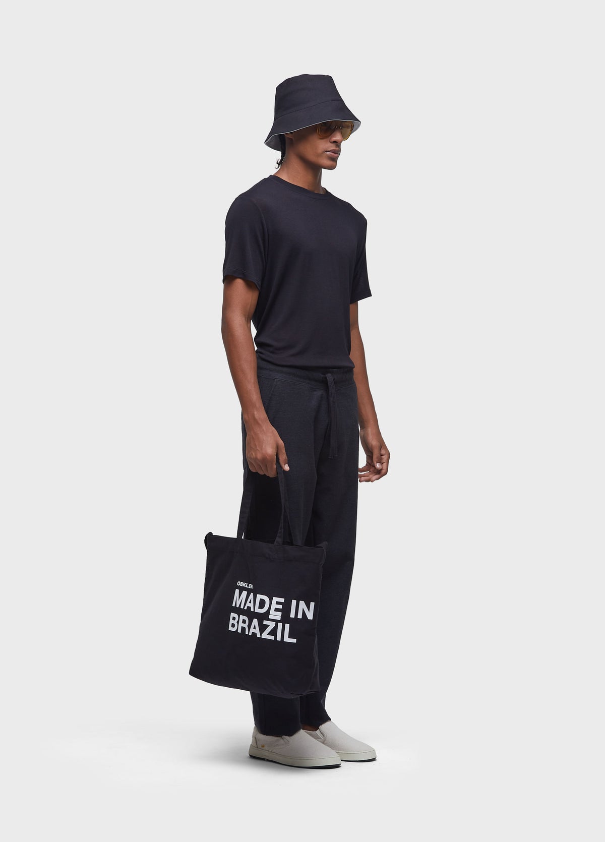 Bolsa Tote Made in Brazil Preto/Off-White – Osklen – foto 7