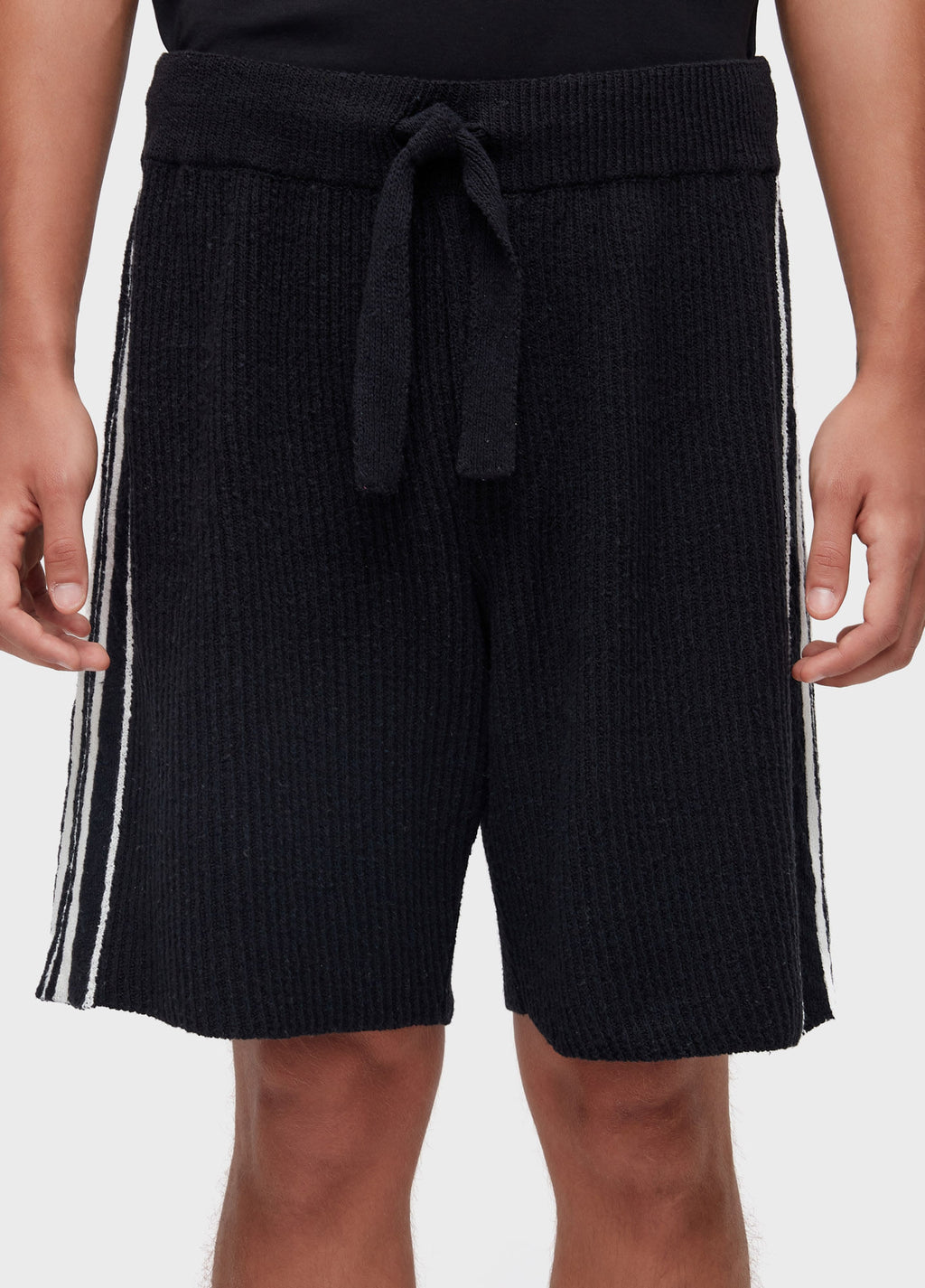 Bermuda Tricot Over Stripes Preto/Off-White – Osklen – foto 3