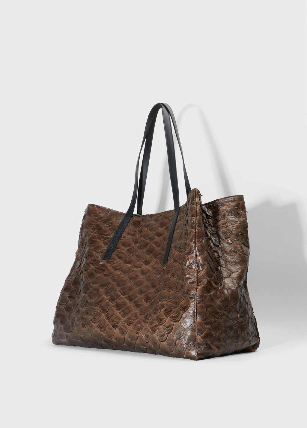 Bolsa Pirarucu Yvi Desert Preto – Osklen – foto 3