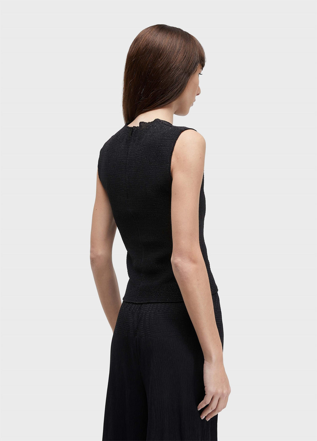 Blusa Sleeveless Lastex Plissé Preto – Osklen – foto 4