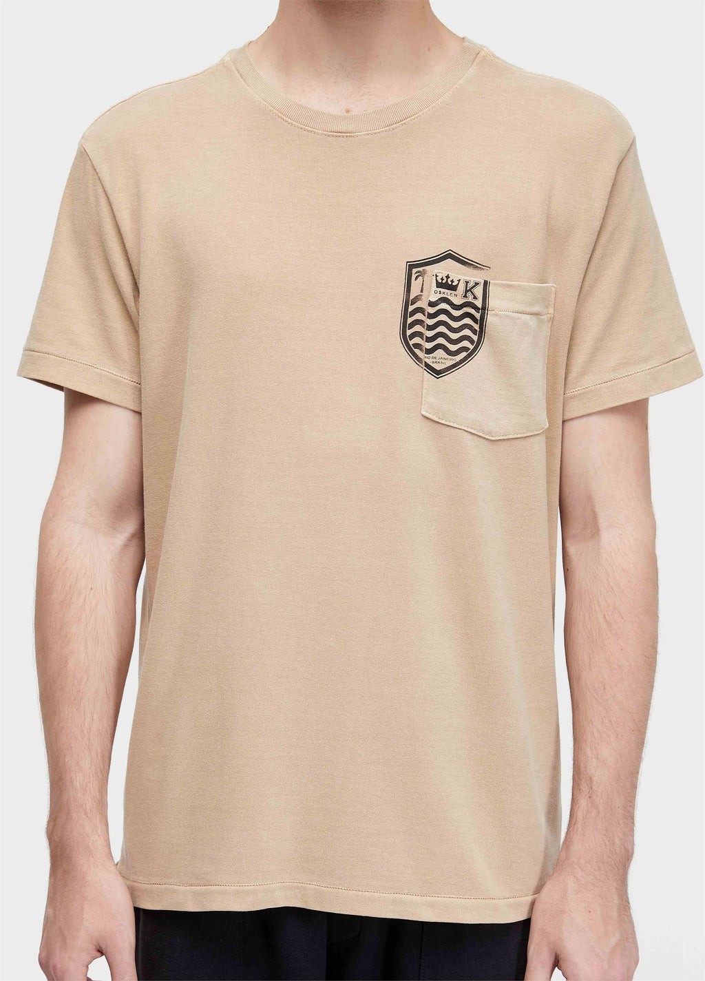 T-Shirt Bolso Brasão MC Caqui – Osklen – foto 3