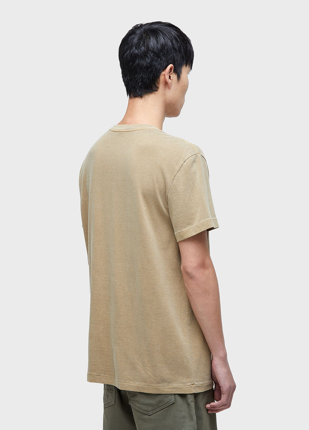 T-SHIRT BOLSO BRASÃO MC