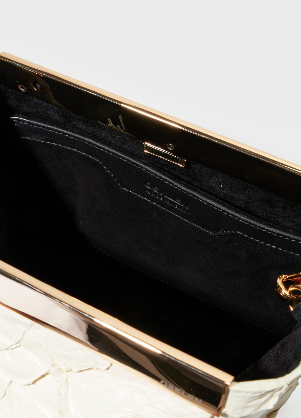 Clutch Pirarucu Ité Off-White/Dourado – Osklen – foto 5