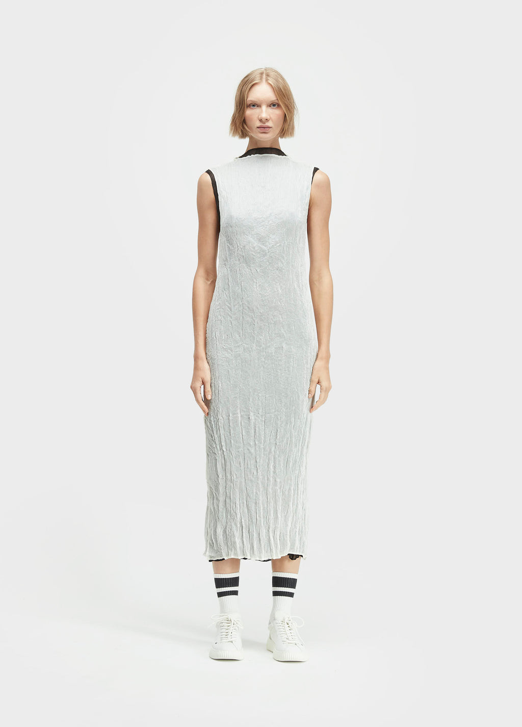 Vestido Sleeveless Plissé Duo Preto/Off-White – Osklen – foto 2