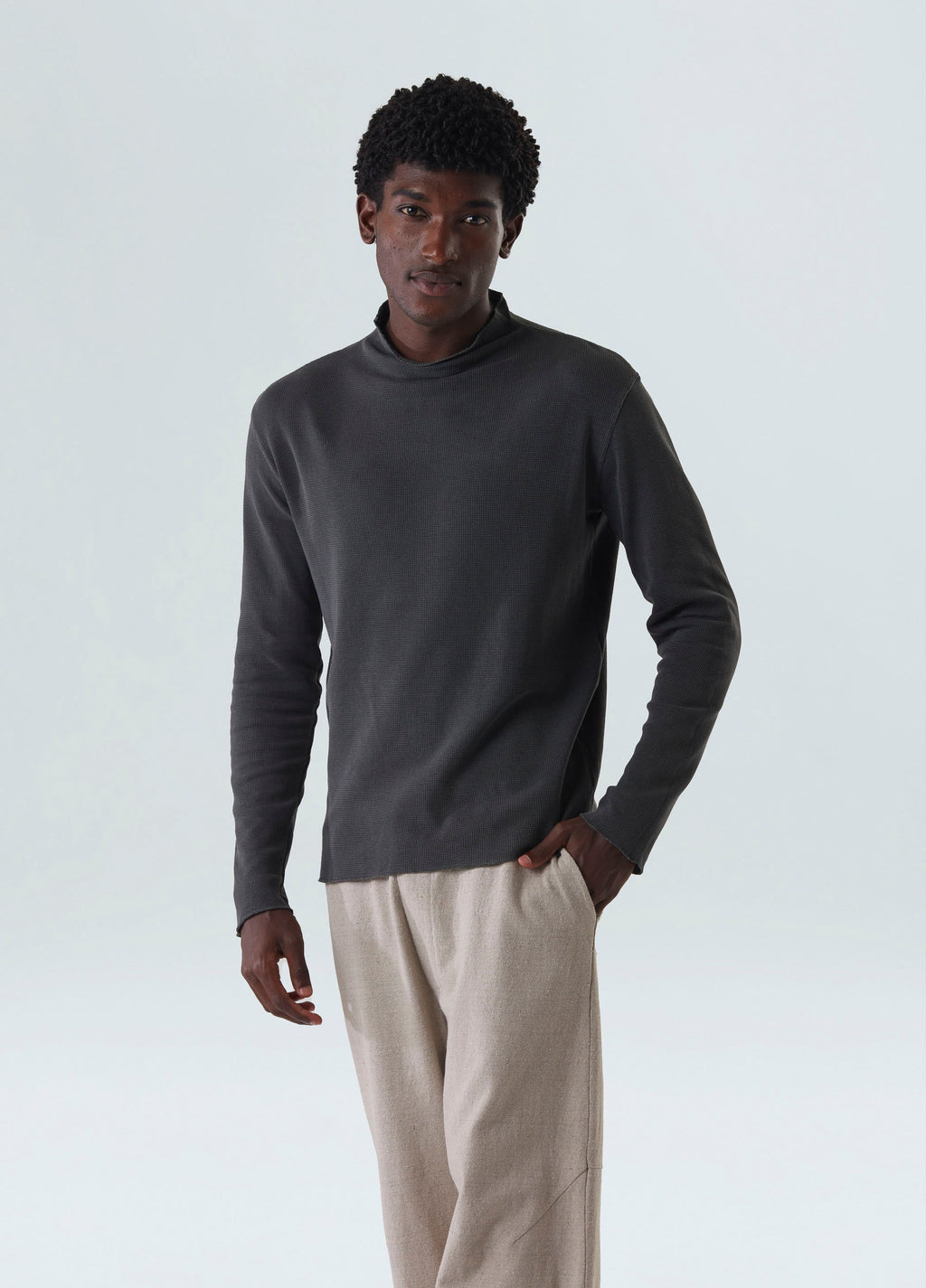 T-Shirt Gola Alta ML Chumbo – Osklen – foto 1