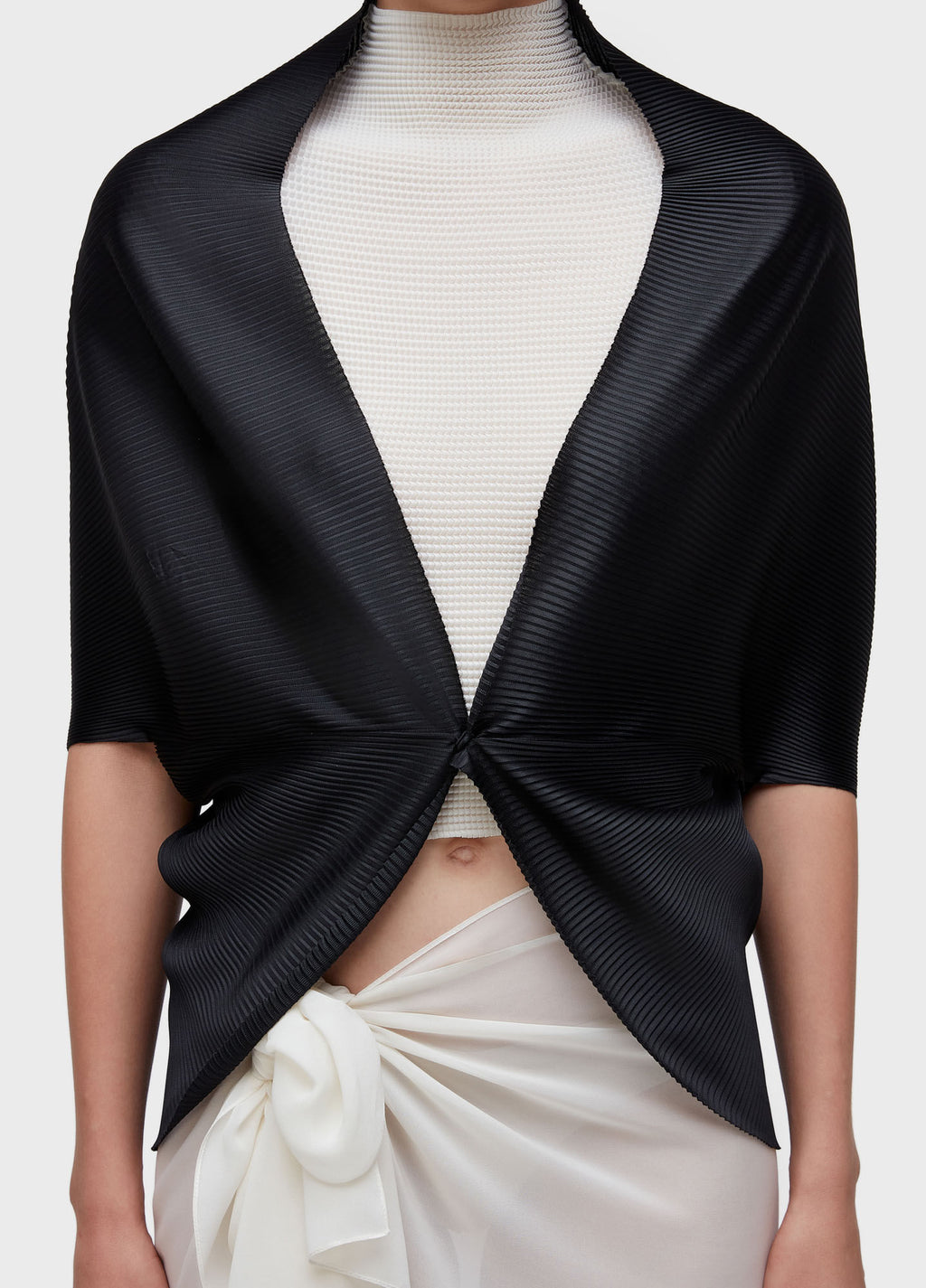 Poncho Plissé Preto – Osklen – foto 3