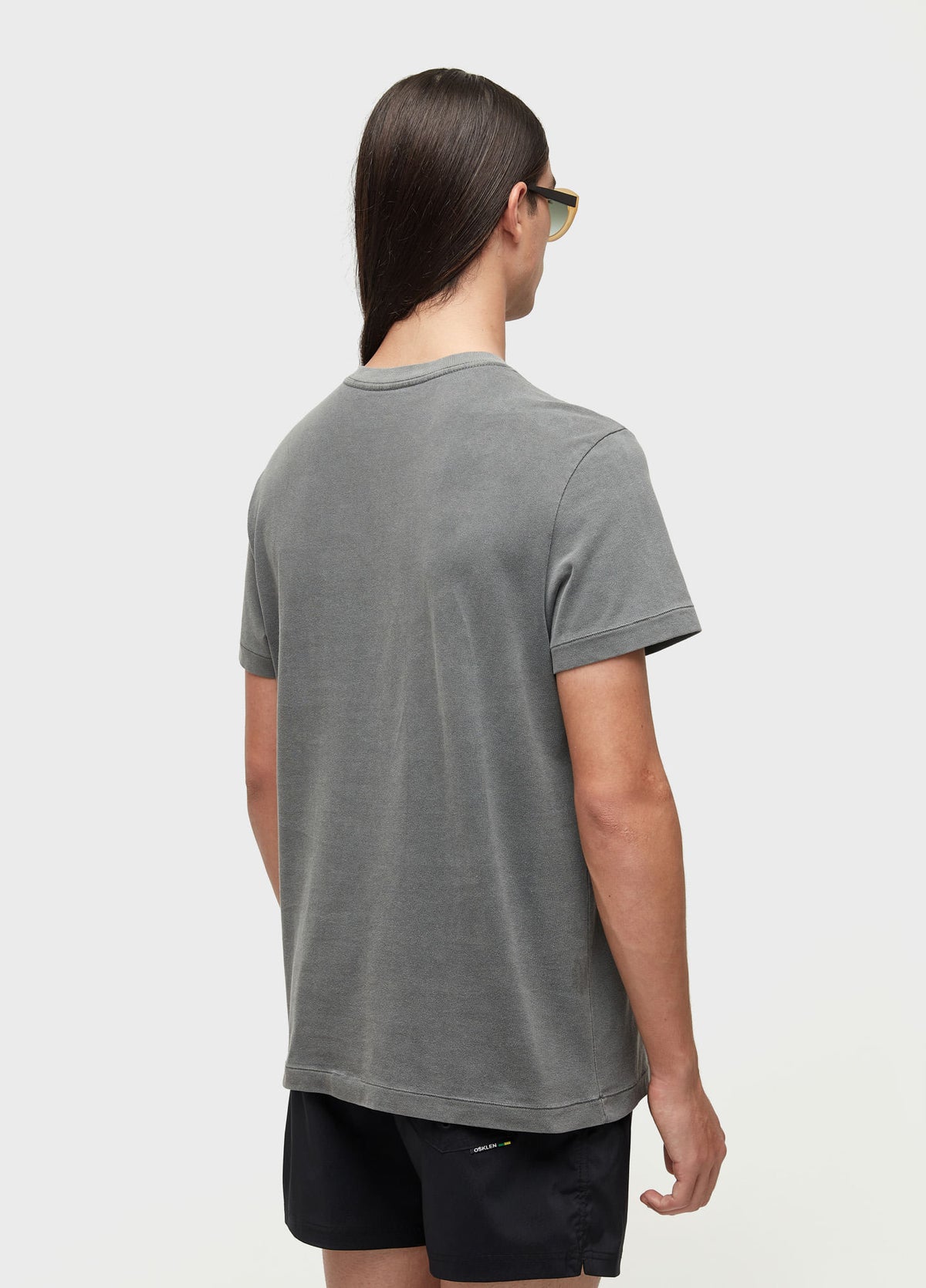 T-SHIRT BOLSO BRASÃO MC