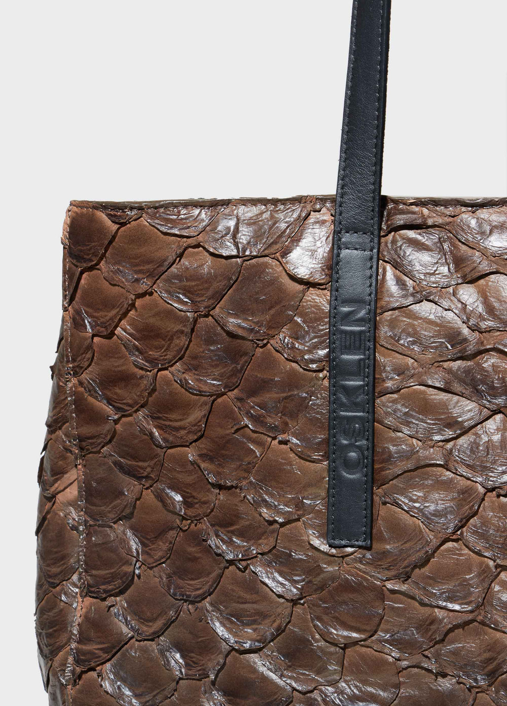Bolsa Pirarucu Yvi Desert Preto – Osklen – foto 4