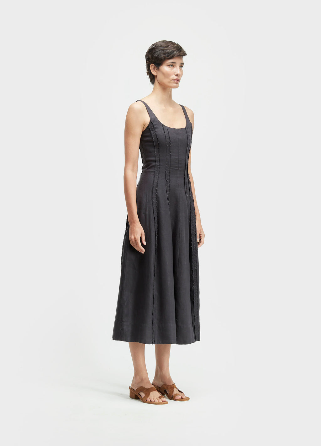 VESTIDO LINHO DESFIADO