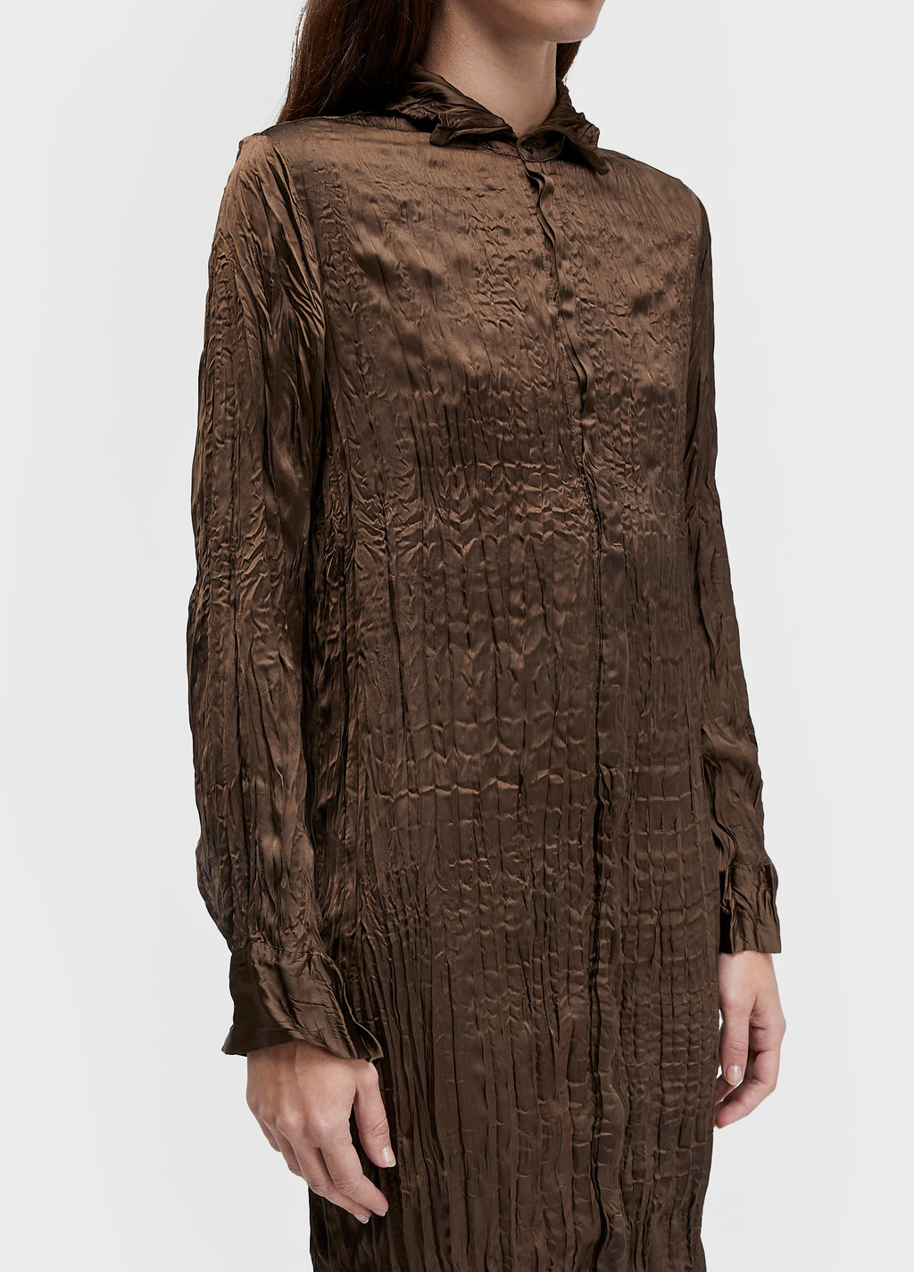 Chemise Wrinkled Satin Double Face Marrom Onix Preto – Osklen – foto 3