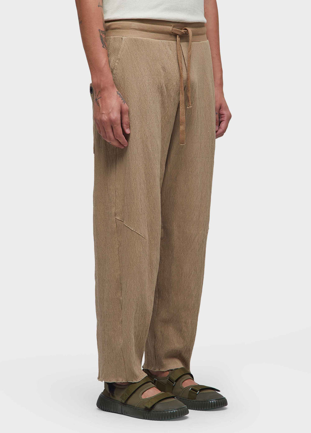 Calça Wrinkled Yogue New Palha – Osklen – foto 3
